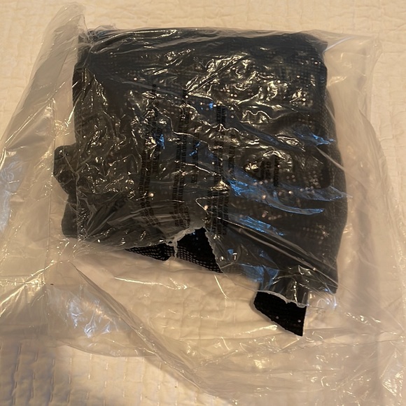 Tahari black sequin jacket size large new w tags new in bag - Picture 8 of 8